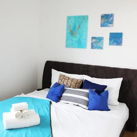 Lux 100m2 Penthouse 3bed - Airport - Netflix - Messe - *